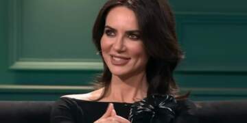 Kush ia dërgoi? Trëndafila të kuq para emisionit për Grida Dumën