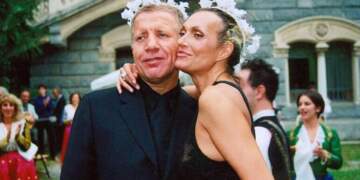 Behgjet Pacolli flet për martesën me Ana Oxën: Pasi u ndamë, derdhëm lot