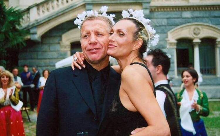 Behgjet Pacolli flet për martesën me Ana Oxën: Pasi u ndamë, derdhëm lot