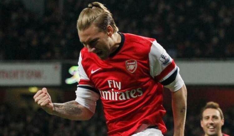 E rëndë! Futbollisti i njohur sulmohet me thikë në rrugë, plagoset miku i tij