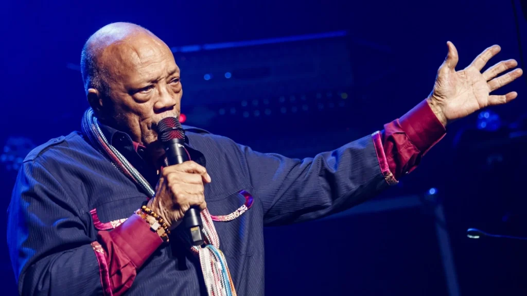 Bashkëpunoi me Frank Sinatra dhe Michael Jackson, ndërron jetë producenti i njohur