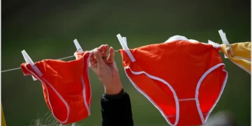 Çfarë nënkupton ngjyra e të brendshmeve për Vitin e Ri?