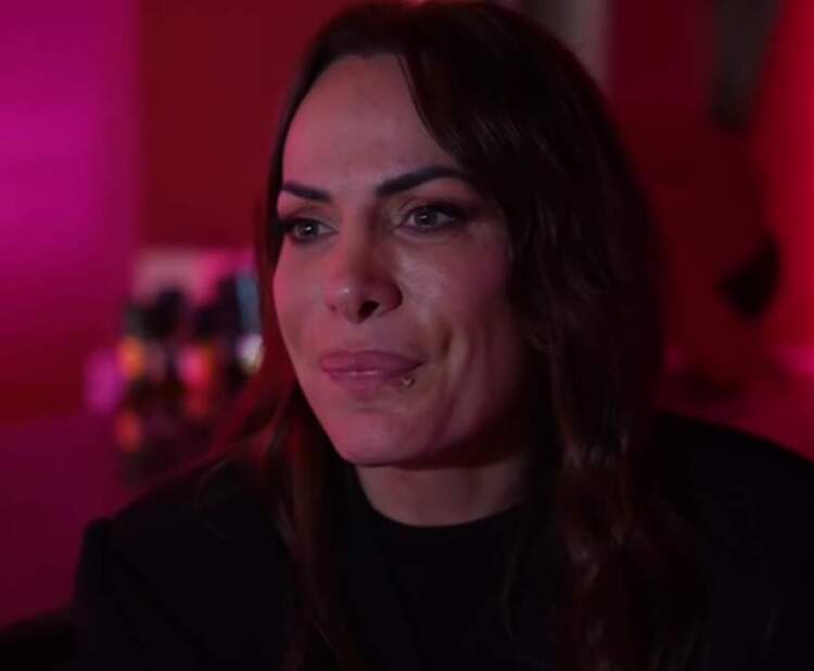 Eli Malaj tregon për ndarjen e prindërve e sakrificat e nënës:Ime më ishte burrneshë