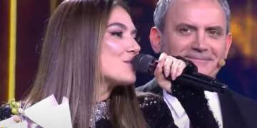 Nuk fitoi as këtë vit, ‘thumbon’ Elvana: 10 herë bie e 11 herë do ngrihem