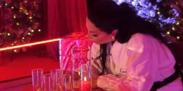 Rovena Stefa u kërkon falje prindërve të saj: Peng i madh