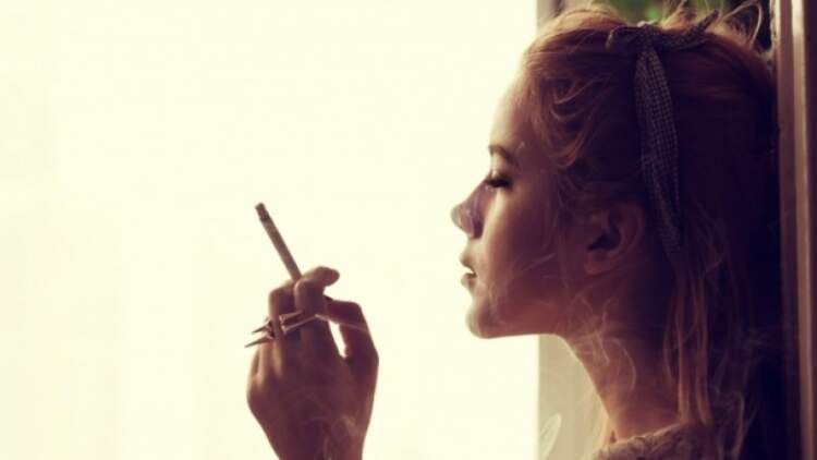 Pirja e duhanit në ambientet e brendshme: Rrezik dhe ndalesa