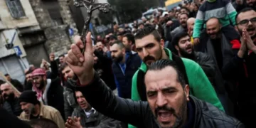 Shpërthejnë protestat në Siri pas djegies së pemës së Krishtlindjes