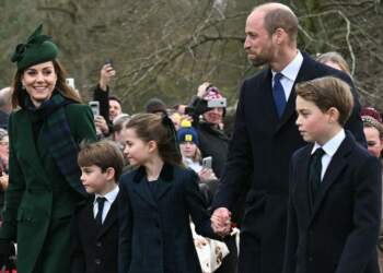 Kate krah familjes për Krishtlindje, duke shënuar fundin e vitit ‘më të vështirë’