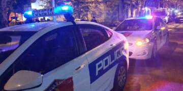 Të shtëna me armë zjarri, vritet një person në autostradën Vlorë-Fier