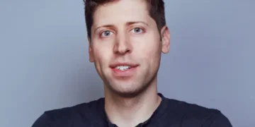 Krijuesi i ChatGPT, Sam Altman mohon akuzat për abuzim seksual të bëra nga motra