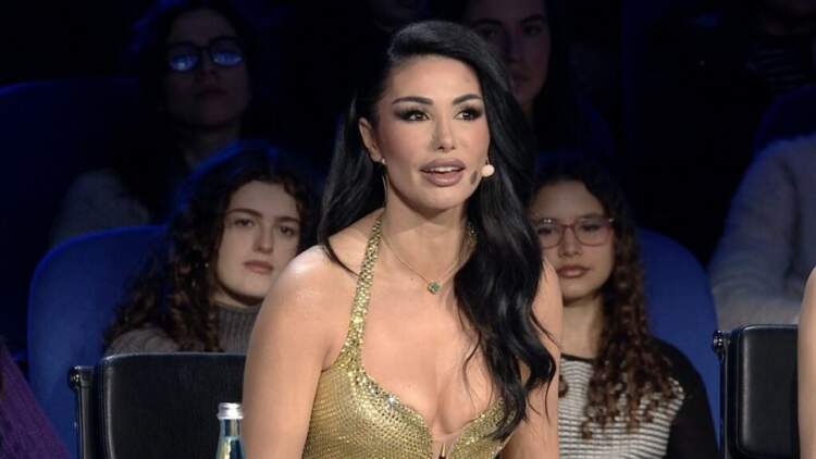 Për cilën arsye? Soni Malaj e pranon: Kam ndryshuar tekstet e këngëve