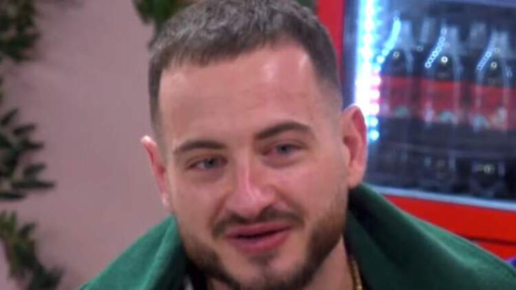 “Mbaj stafetën për memet në Shqipëri”/  Komentet në rrjet, Xumi: Ky ishte qëllimi im