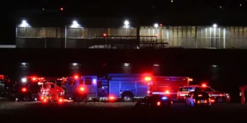 Avioni përplaset me helikopterin e ushtrisë në aeroportin ‘Reagan’,s’ka të mbijetuar