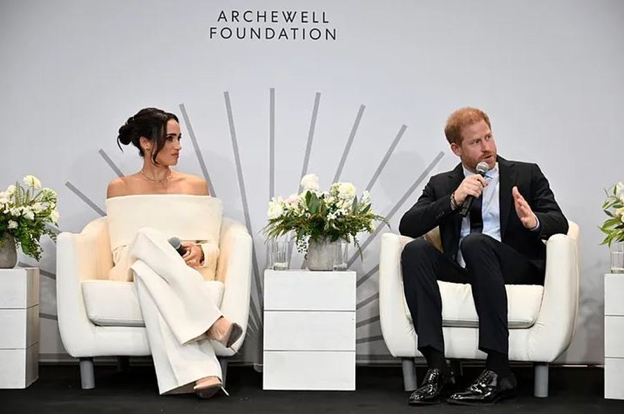 Harry & Meghan dështojnë me podcastin: Këngëtaret e famshme refuzuan të shfaqeshin