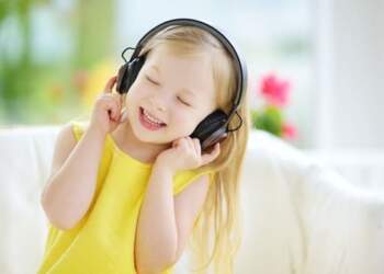 Si ndikon dëgjimi i tepërt i muzikës në jetën tonë