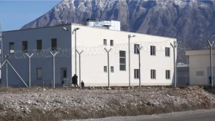 Ngjarje e rëndë në burgun e Reçit: 35-vjeçari i dënuar i jep fund jetës