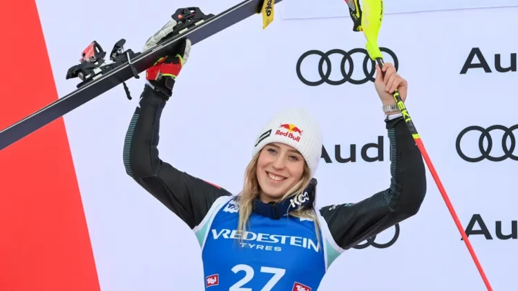 Garat e skive në Francë,skiatorja shqiptare Lara Colturin renditet në 10 më të mirat