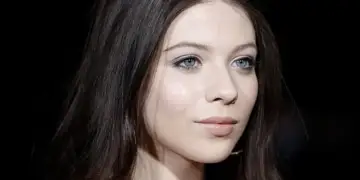 Pse Michelle Trachtenberg kreu transplant të mëlçisë disa muaj para vdekjes së saj?