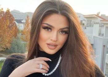 Kush është fatlumi?Pas ndarjes, Enca gjen sërish dashurinë, fotoja që shton dyshimet