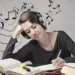 Ndikimi i muzikës në përqendrimin gjatë të mësuarit