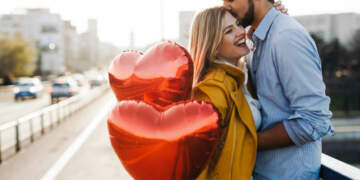Shën Valentini në mënyrën tuaj: Ja cilat janë dhuratat e paharrueshme për partnerin