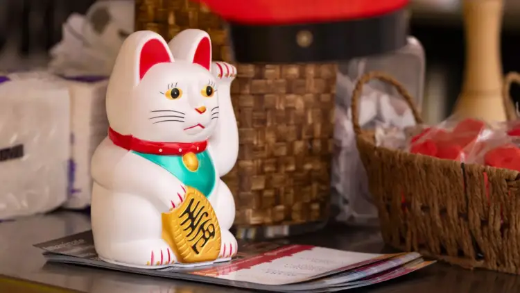 Maneki Neko: Njihuni me macen me fat të Japonisë