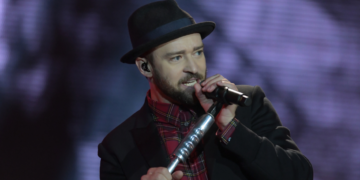 Dhjetë minuta para se të dilte në skenë, Justin Timberlake anulon koncertin