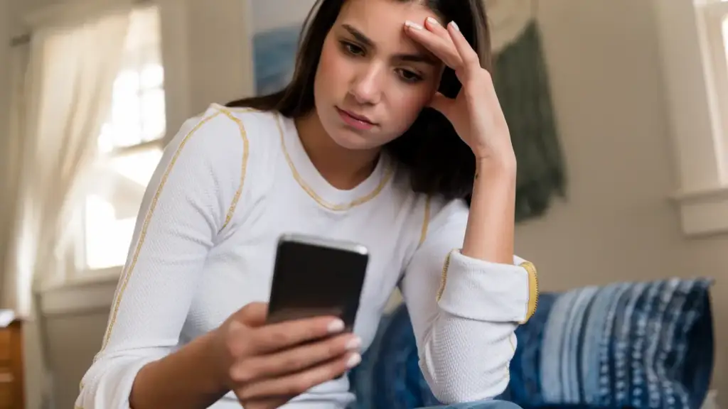 Ankthi nga zilja! Pse gjenerata Z po ndjek kurse për t’ju përgjigjur telefonatave?