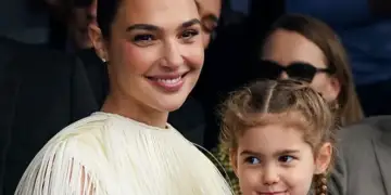 U puth në buzë me vajzën, Gal Gadot kryqëzohet nga fansat