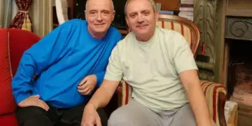 Vëllai i tij ndërroi jetë, Kel Demi ndan lajmin e trishtë: Saimiri iku tek Hyji