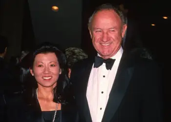 Hetimi për vdekjen misterioze të Hackman e bashkëshortes së tij hyn në fazën e 2-të