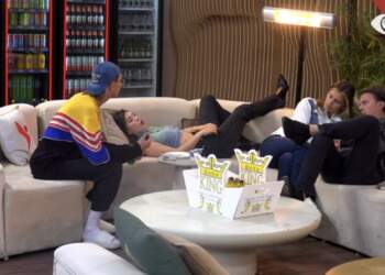 Vserlo me akuza të forta ndaj Olës: I ke marrë burrin 10 vetave jashtë