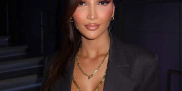 Xheneta thumbon Eglin pas puthjes mes saj dhe Gjestit?