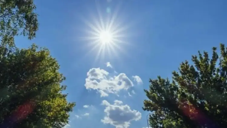 Mot i kthjellët dhe i ngrohtë, parashikimi për ditën e sotme