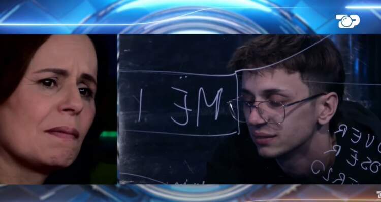 Rrëfimi i fortë i Vserlos, nëna e tij mëson tentativën e vetëvrasjes