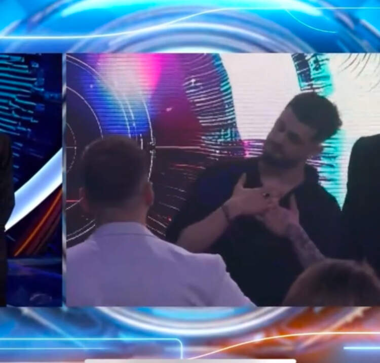 U fut si surprizë për Gjestin, Dj Gimbo injoron Jozin (Video)