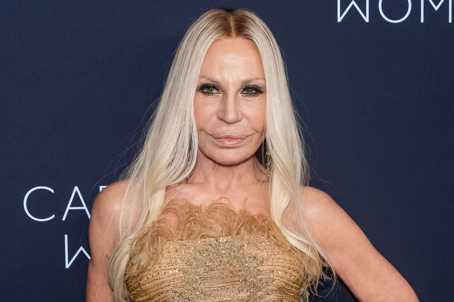 Fundi i një epoke! Donatella jep dorëheqjen nga drejtimi i “Versace”