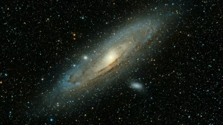 Ç’mund të ndodhë me trupin e njeriut nëse qëndron në hapësirë ​​për muaj të tërë?