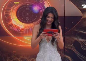 Tre “Kuti emergjence” në shtëpi! Ola thyen të parën, çfarë thuhej brenda zarfit