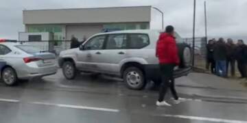 Tronditet Kosova/ Dy viktima, pronari ekzekutoi punonjësen, më pas qëllon veten