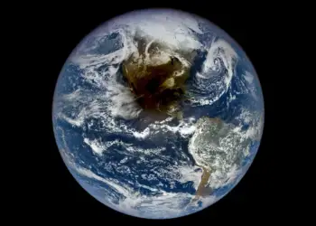 Ekspertët shpallin datën e zhdukjes së njeriut: Kur do të përfundojë jeta në Tokë?