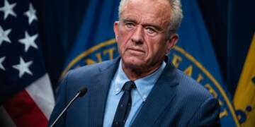 Robert F. Kennedy Jr. në qendër të kritikave pas deklaratave për personat me autizëm