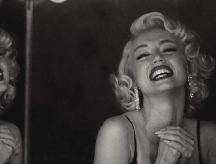 Sa e vërtetë është jeta e yjeve në Instagram?