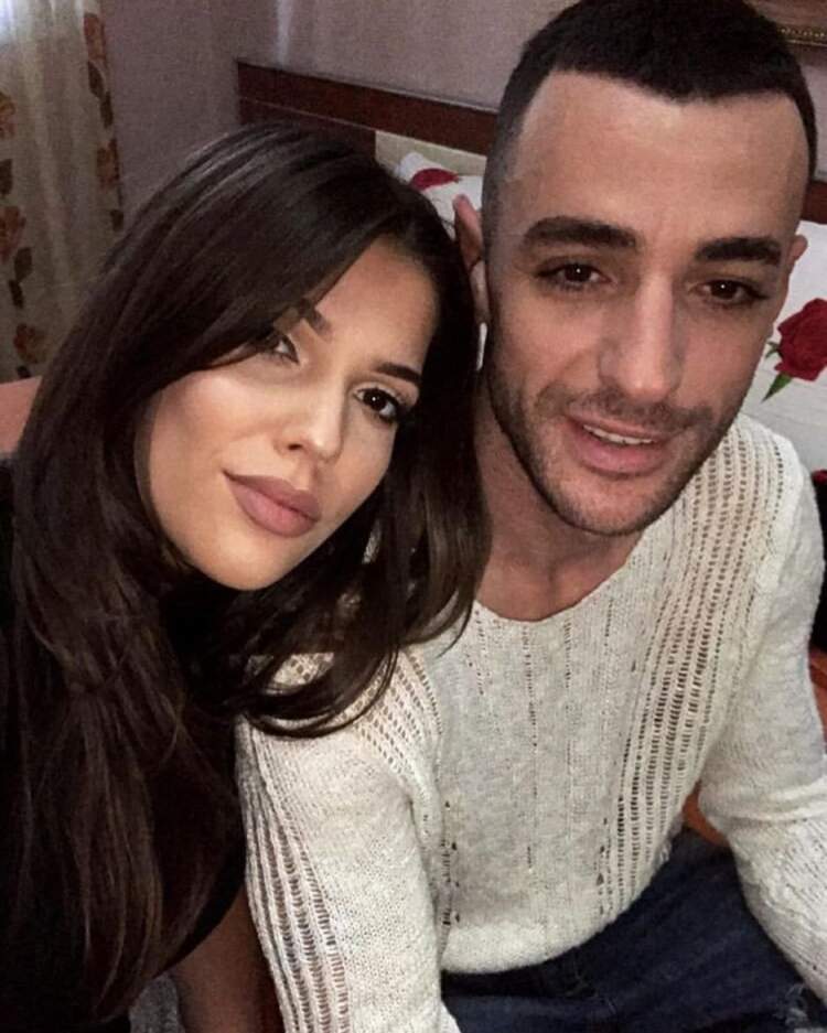 Ish-çifti bashkë sërish? Kejsi shfaqet në videoklipin më të ri të Stresit