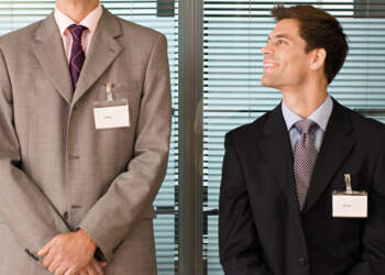 Jetëgjatësia në centimetra: A jetojnë më gjatë njerëzit e shkurtër?