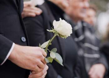 E rëndë! Familja jeton dhimbjen e humbjes për 7 muaj, vajza rezulton gjallë