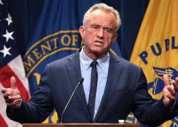 RFK Jr. bën deklaratë kontroverse: “Autizmi ka pasur më shumë ndikim se COVID-19”