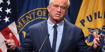 RFK Jr. bën deklaratë kontroverse: “Autizmi ka pasur më shumë ndikim se COVID-19”