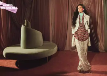 Demi Moore shpallet “Gruaja më e bukur në botë” për vitin 2025 nga revista PEOPLE