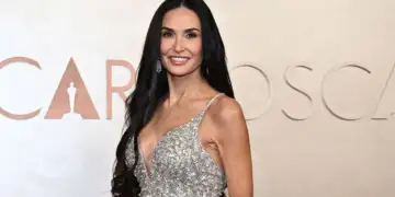 Demi Moore rrëfen: Si e “torturoja” trupin për rolet në Hollywood